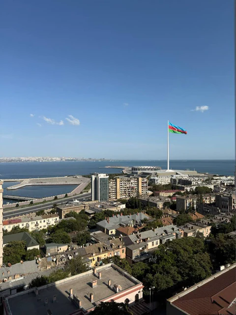 4 otaqlı 122 m² mənzil