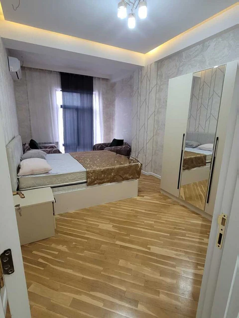 2 otaqlı 70 m² mənzil
