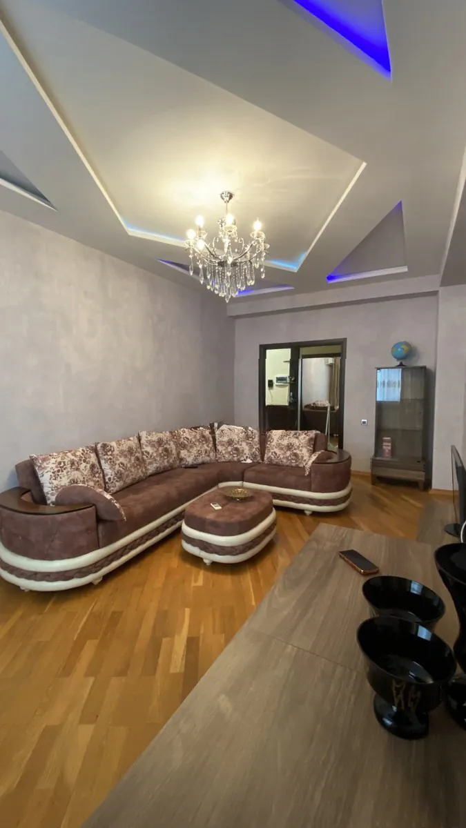 Kirayə 3 otaqlı 83 m² mənzil, Xətai rayonu, Bakı. Foto 1