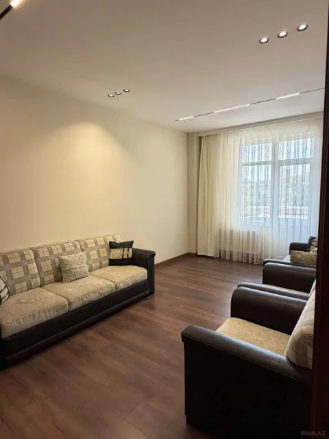 Продажа: 3-комн. квартира 120 м²