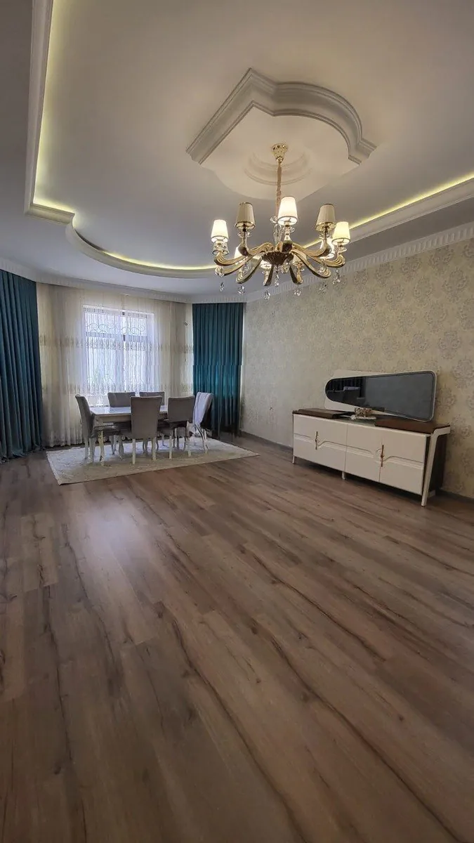 Kirayə 6 otaqlı 300 m² fərdi ev, Səbail rayonu, Bakı. Foto 1