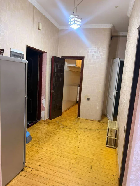 Kirayə: 3 otaqlı 80 m² mənzil