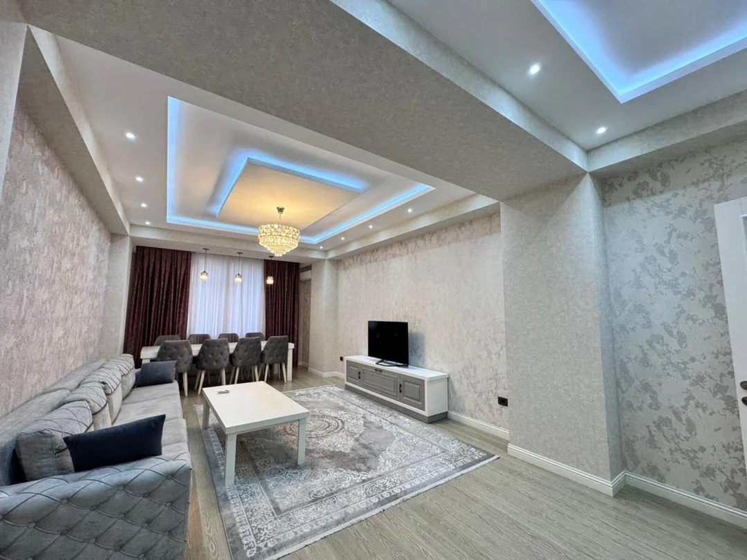 Kirayə 3 otaqlı 165 m² mənzil, Nərimanov rayonu, Bakı. Foto 1