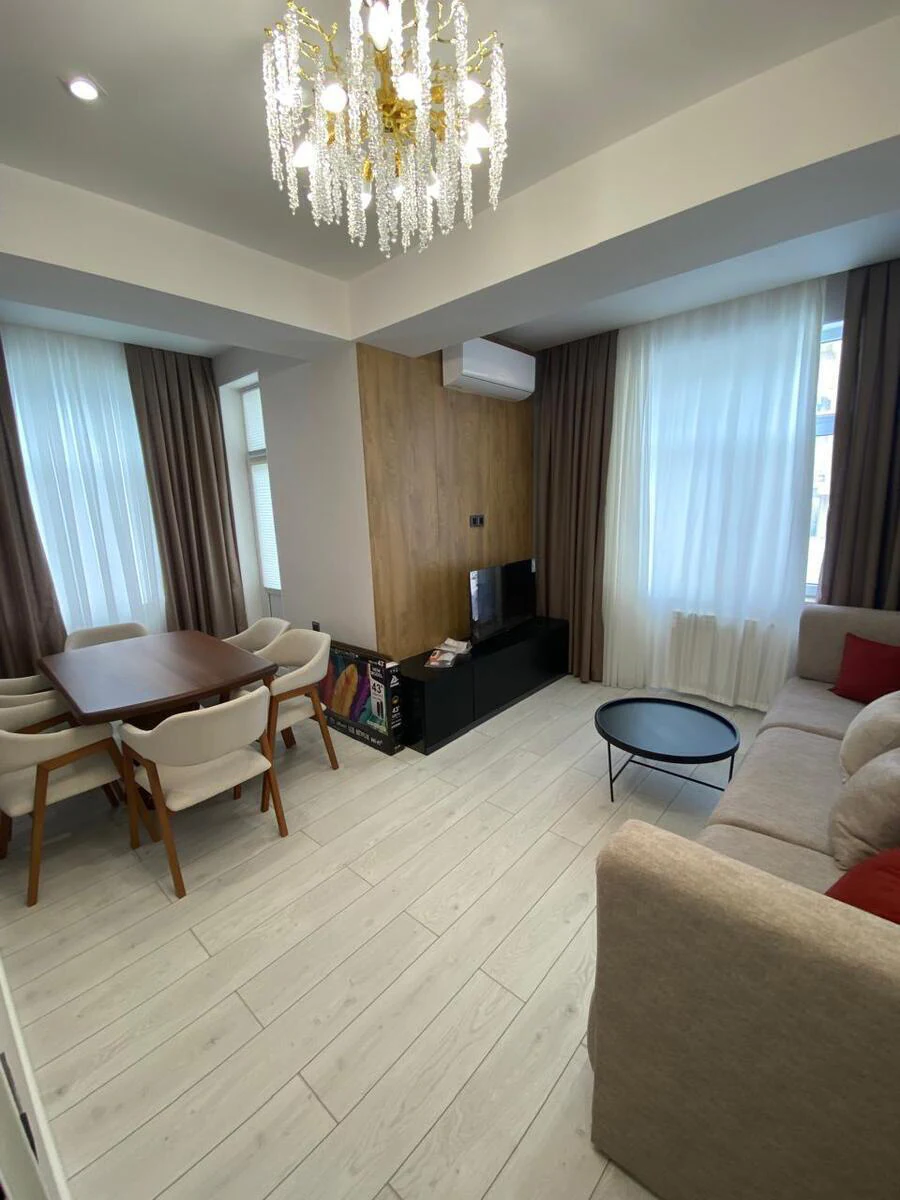 Kirayə 3 otaqlı 100 m² mənzil, Xətai rayonu, Bakı — 2-ci mərtəbə. Foto 1