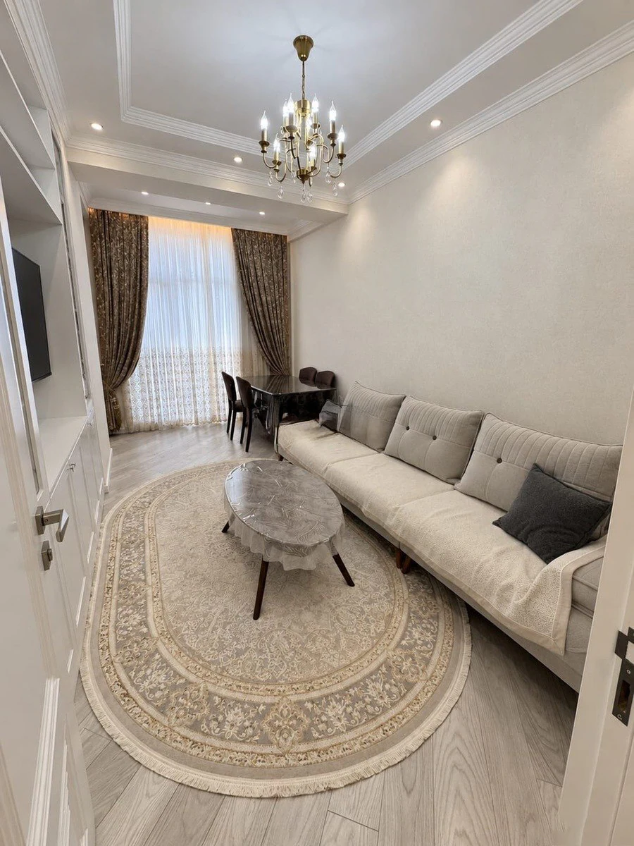 Kirayə 2 otaqlı 70 m² mənzil, Nərimanov rayonu, Bakı. Foto 1
