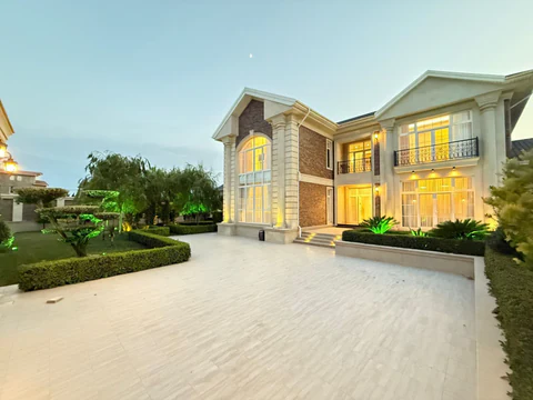 Günlük kirayə 6 otaqlı 500 m² fərdi ev