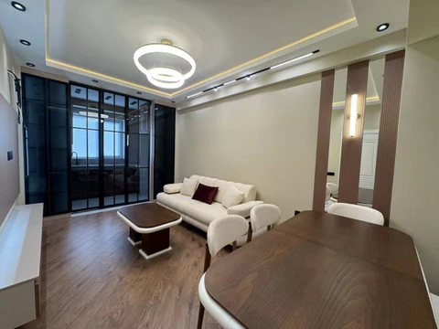 Продажа: 3-комн. квартира 82 м²