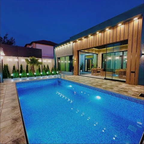 Kirayə: 4 otaqlı 240 m² fərdi ev