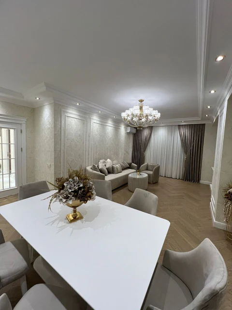 Kirayə: 3 otaqlı 148 m² mənzil