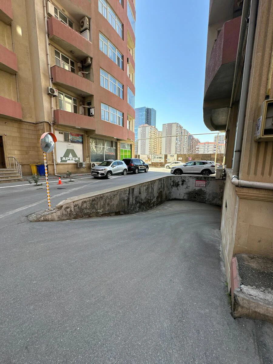 200 m² qaraj, Xətai rayonu, Bakı. Foto 1