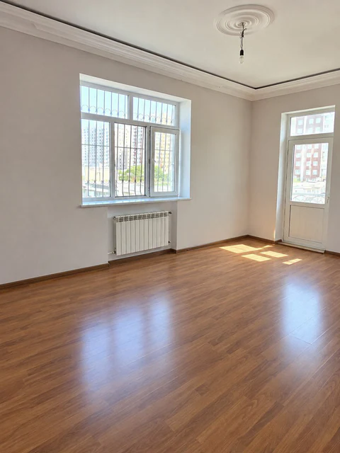 3 otaqlı 90 m² mənzil
