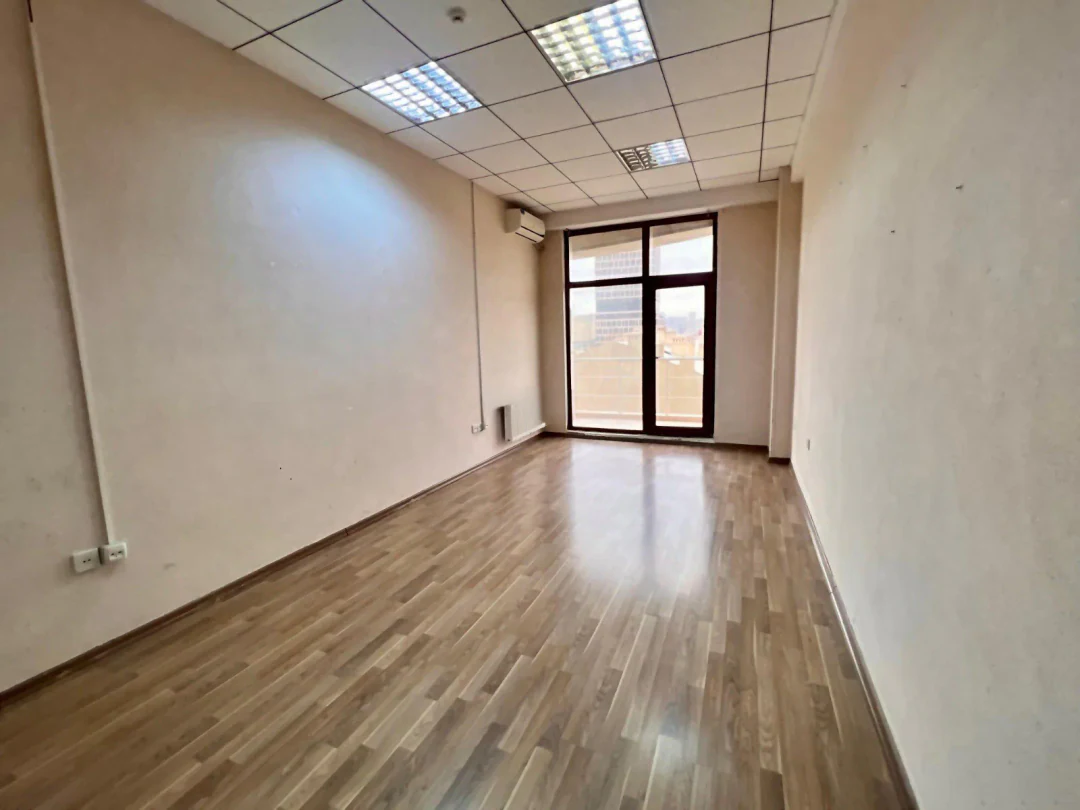 Kirayə 25 m² ofis, Nəsimi rayonu, Bakı. Foto 1