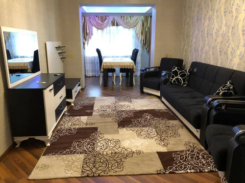 Kirayə: 2 otaqlı 60 m² mənzil