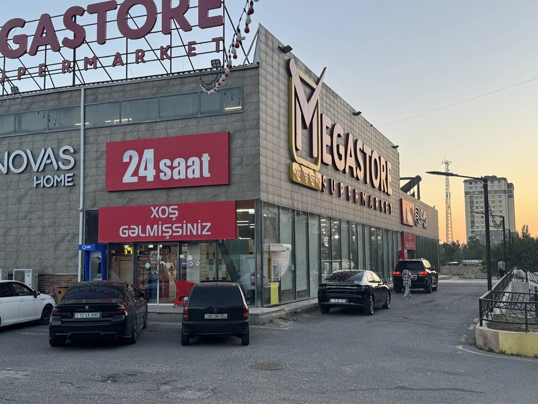3 otaqlı 65 m² mənzil, Nizami, Bakı — 2-ci mərtəbə. Foto 1