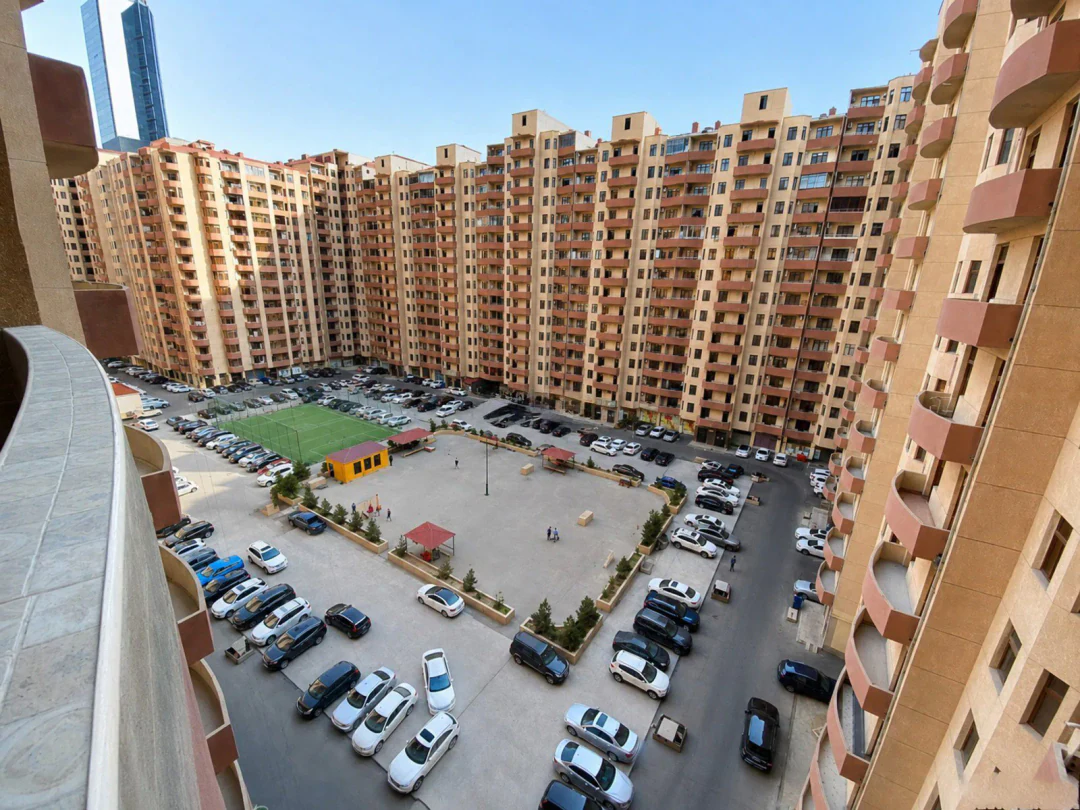 Günlük kirayə 2 otaqlı 108 m² mənzil, Xətai rayonu, Bakı. Foto 1