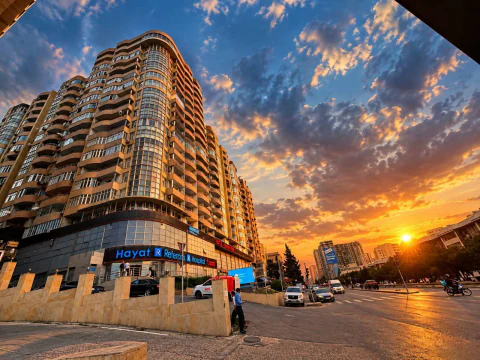 Satış: 5 otaqlı 203 m² mənzil