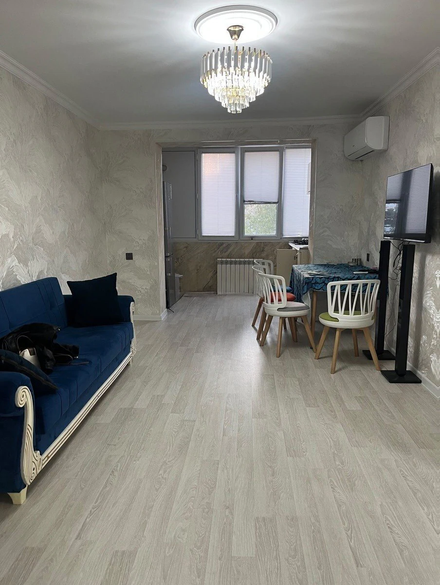 3-комн. квартира в аренду, 65 м², Ясамальский район, Баку. Фото 1