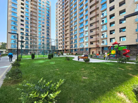 Satış: 4 otaqlı 150 m² mənzil