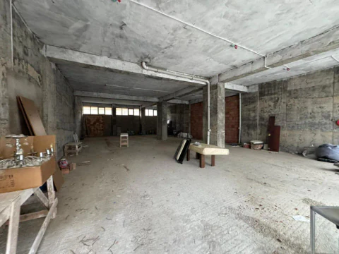 Satış: 185 m² obyekt